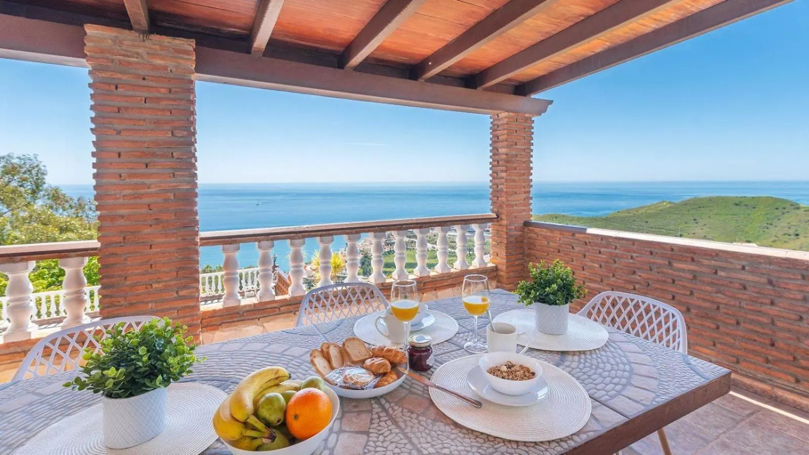 別荘 Villa Vistas Nerja By Ruralidays