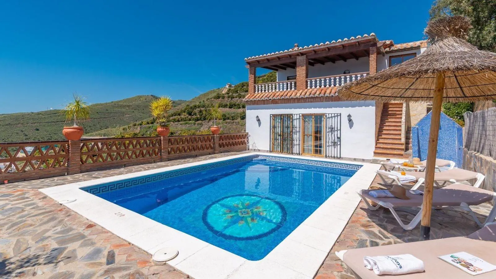 別荘 Villa Vistas Nerja By Ruralidays
